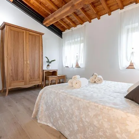 Farm stay Ai Dossi