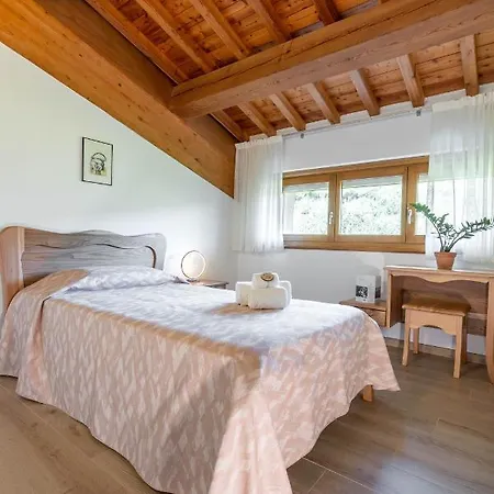 Farm stay Ai Dossi *